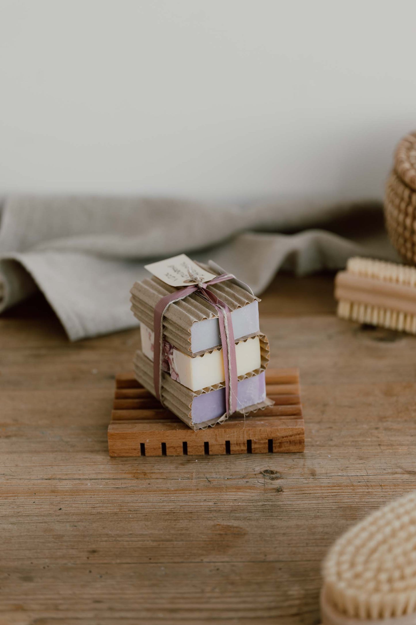 Sæbe - 3 pak med viol, vildrose & lavendel